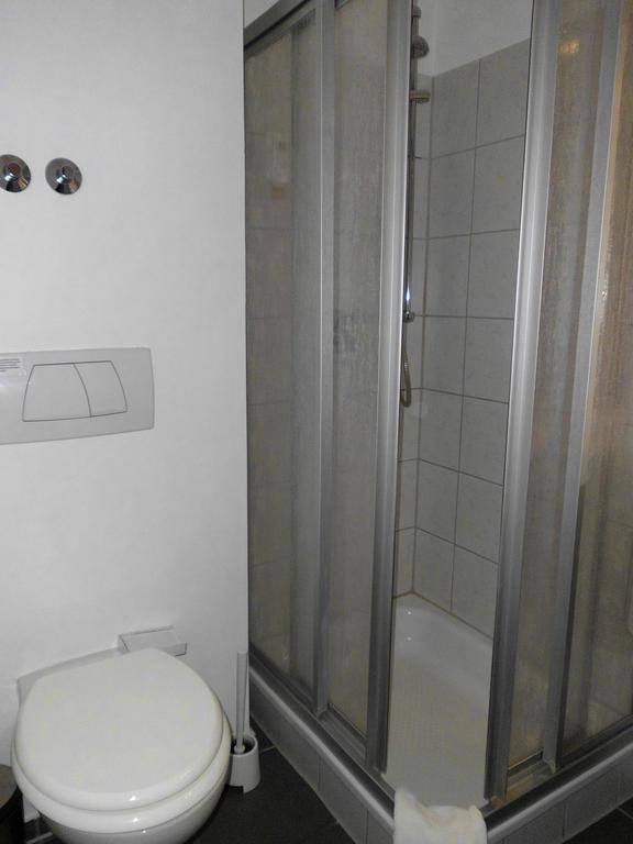 Hotel Montana Lauenau Buitenkant foto