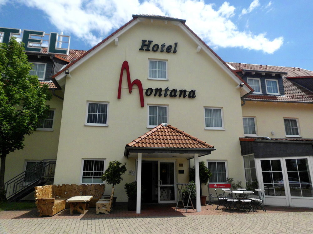 Hotel Montana Lauenau Buitenkant foto
