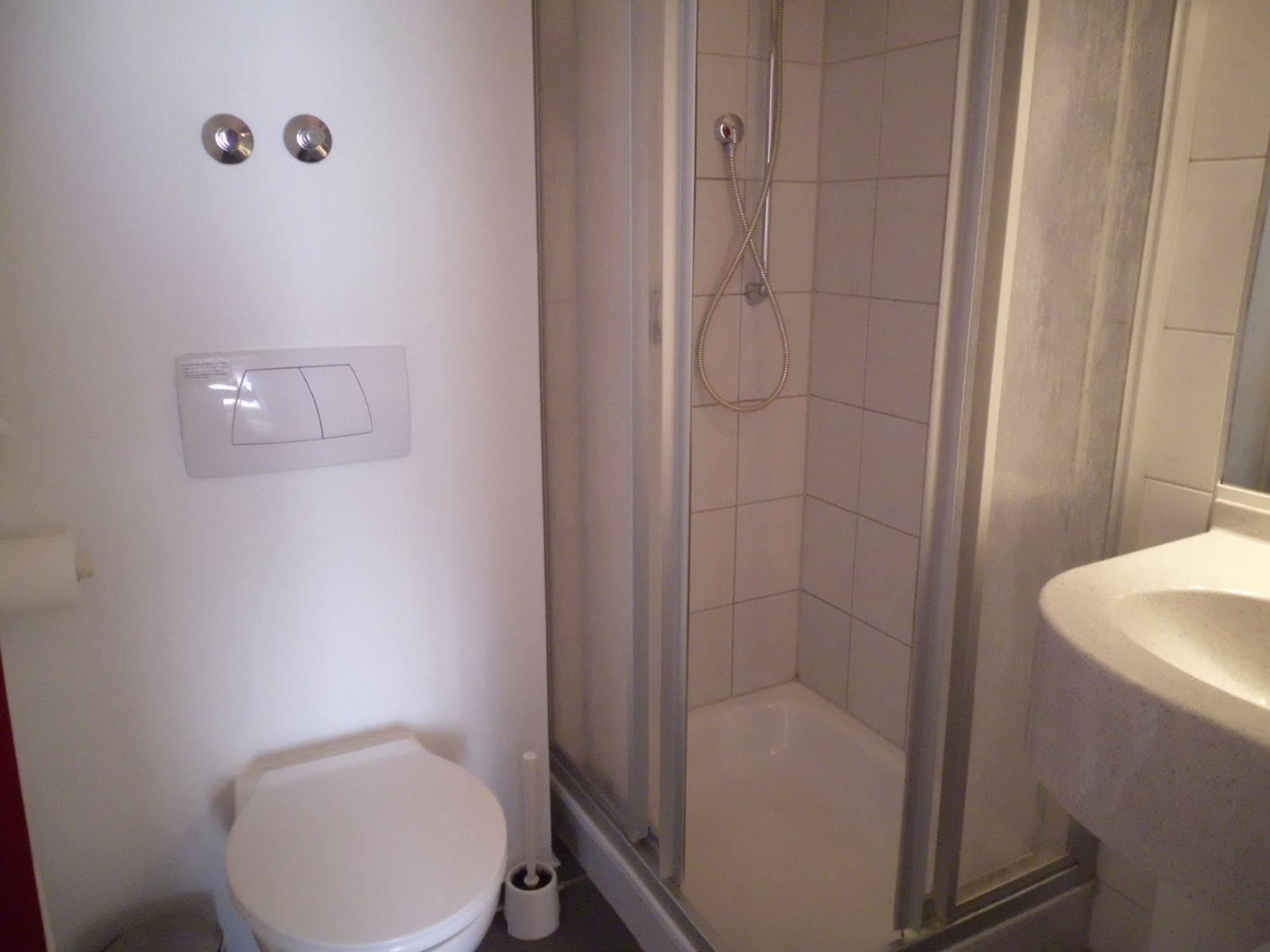 Hotel Montana Lauenau Buitenkant foto